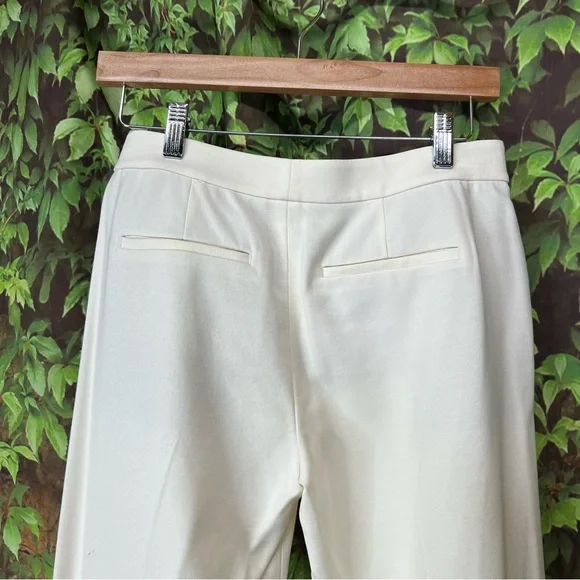 NWT VINCE. Ivory Cargo Capri Wool Pants, 0